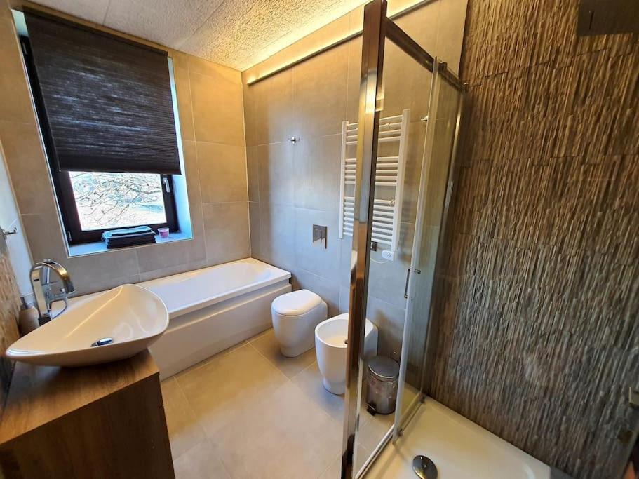 Villa Cristallo Private Apartment Fontanelice Екстер'єр фото